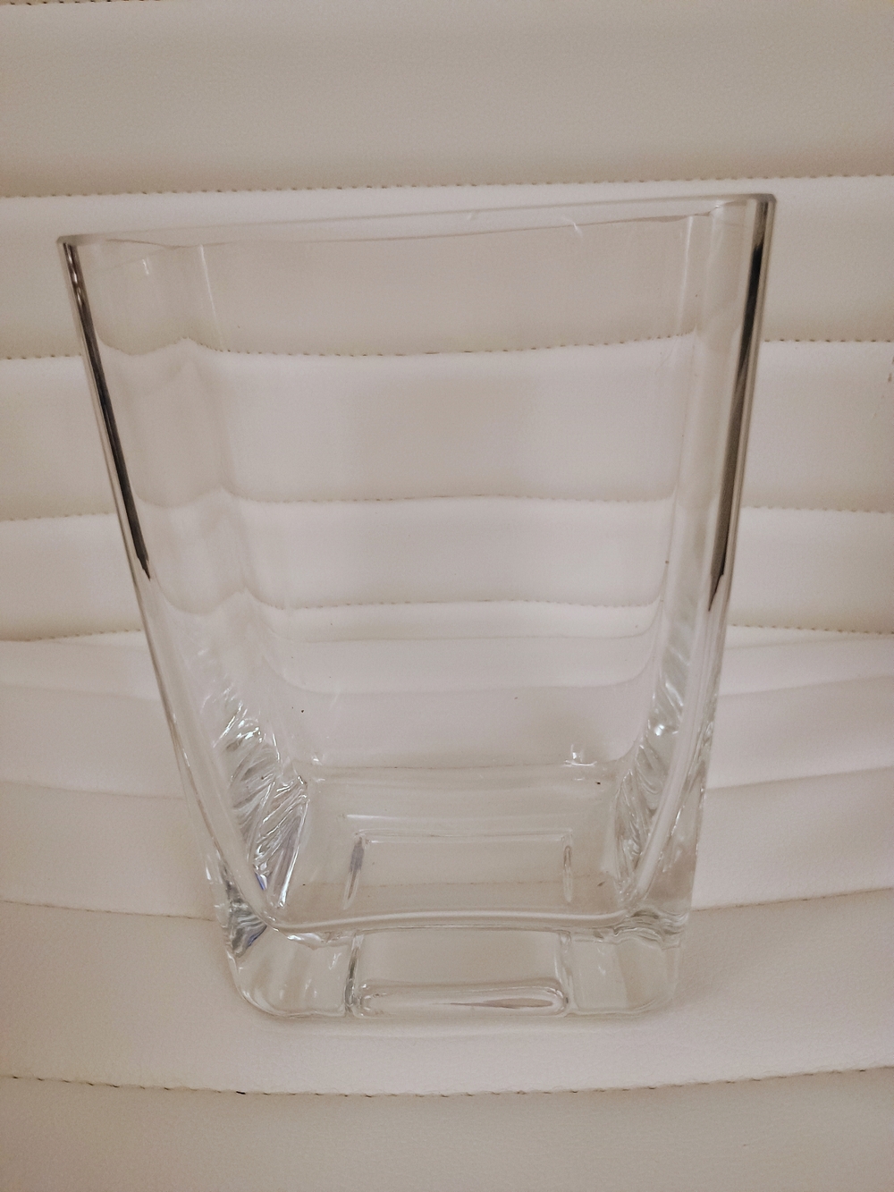 PRICE FIRM NWOT Square Glass Vase